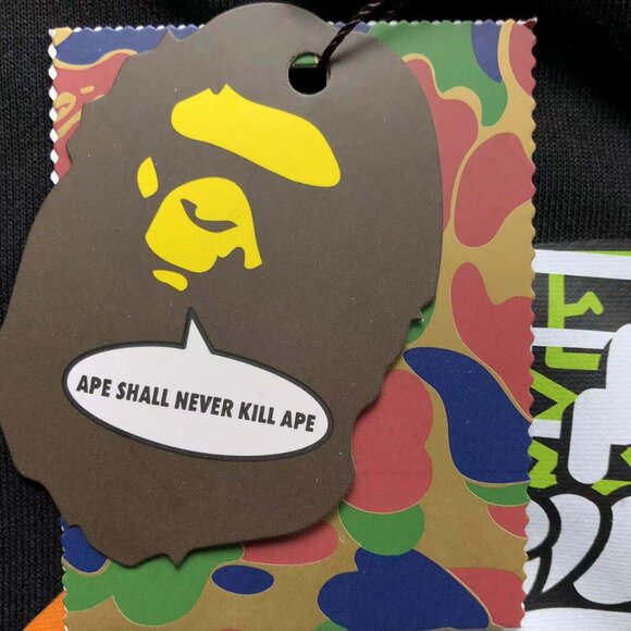 Men's Bape Printed Black Hoodie Size: M - Picture 6 of 9